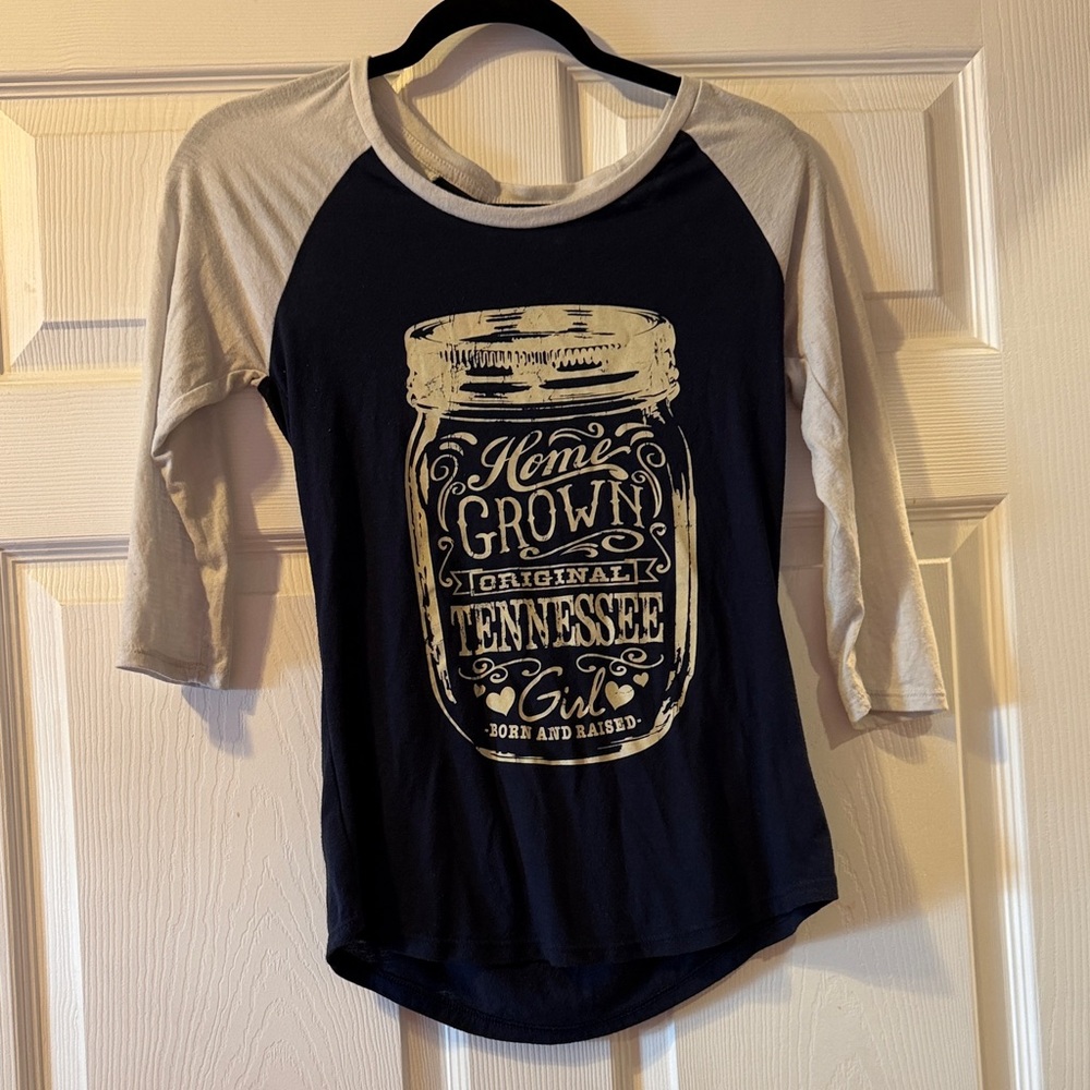 Women’s Tennessee Three Quarter Sleeve Top